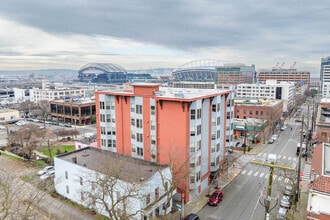 705 S Weller St, Seattle, WA - Aerial map view