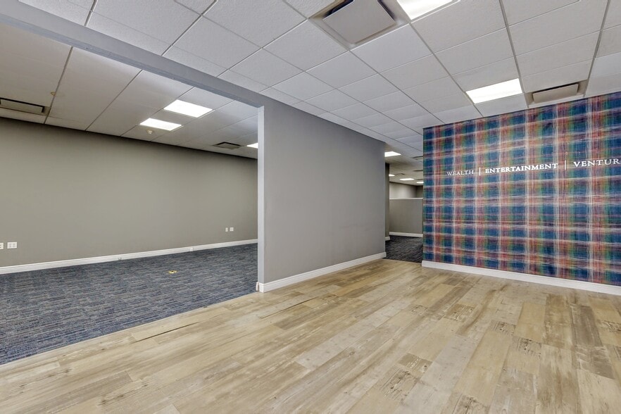 7 E Central Ave, Pearl River, NY à louer - Photo intérieure - Image 2 de 14