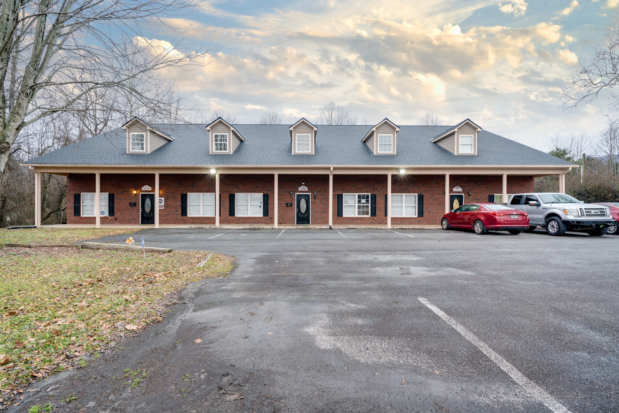 6911 Cleveland Hwy, Clermont, GA for lease Building Photo- Image 1 of 6