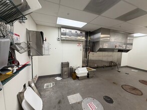 50 W Flagler St, Miami, FL à louer Photo intérieure- Image 2 de 8