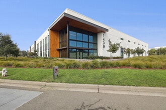 2115 North Loop Rd, Alameda, CA à louer Photo intérieure- Image 1 de 8
