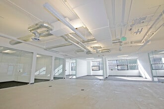 2701 Ocean Park Blvd, Santa Monica, CA for lease Interior Photo- Image 1 of 6