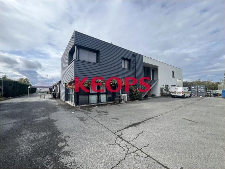 20 Rue De Marclan, Muret for sale - Building Photo - Image 2 of 6
