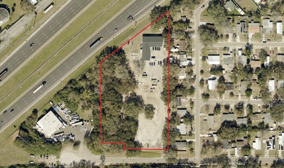 6920 E Chelsea St, Tampa, FL à louer - Photo du bâtiment - Image 3 de 4