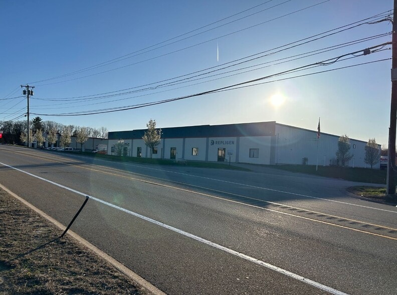 440 Washington St, Auburn, MA à louer - Photo du bâtiment - Image 2 de 7