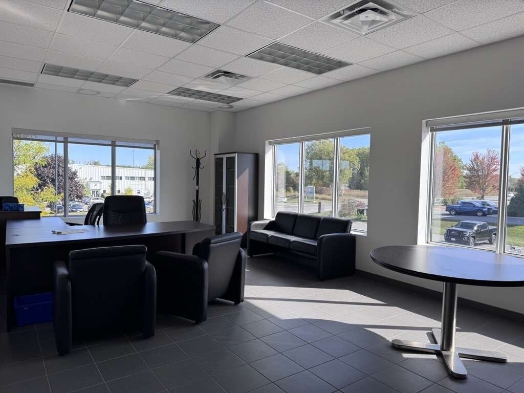750 Dalton Ave, Kingston, ON for lease Interior Photo- Image 1 of 8