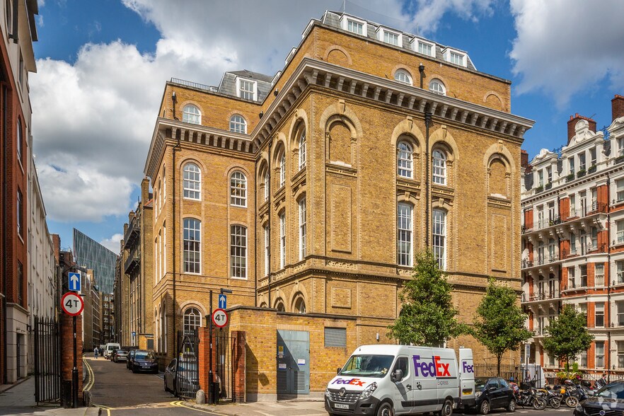 22 Carlisle Pl, Londres à louer - Photo du bâtiment - Image 3 de 7