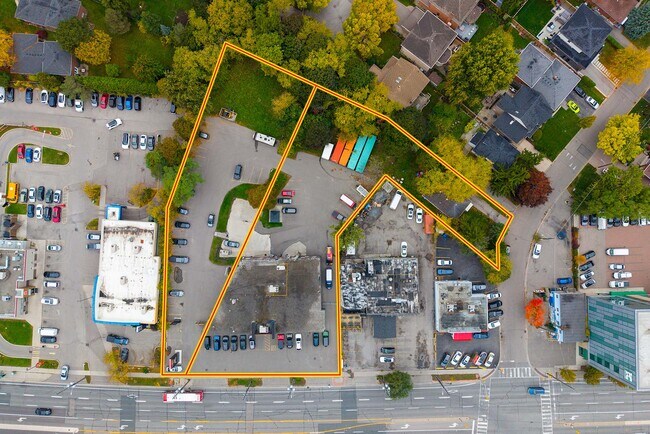 Plus de détails pour 5312 Dundas St W, Toronto, ON - Bureau à vendre