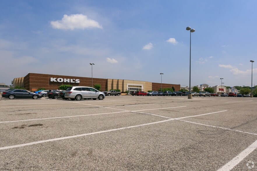 2683-2685 E Main St, Plainfield, IN à louer - Photo du bâtiment - Image 2 de 2