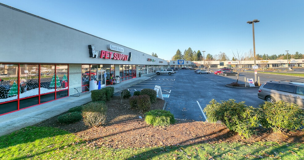 4637-4695 Commercial St SE, Salem, OR à louer - Photo du bâtiment - Image 3 de 12