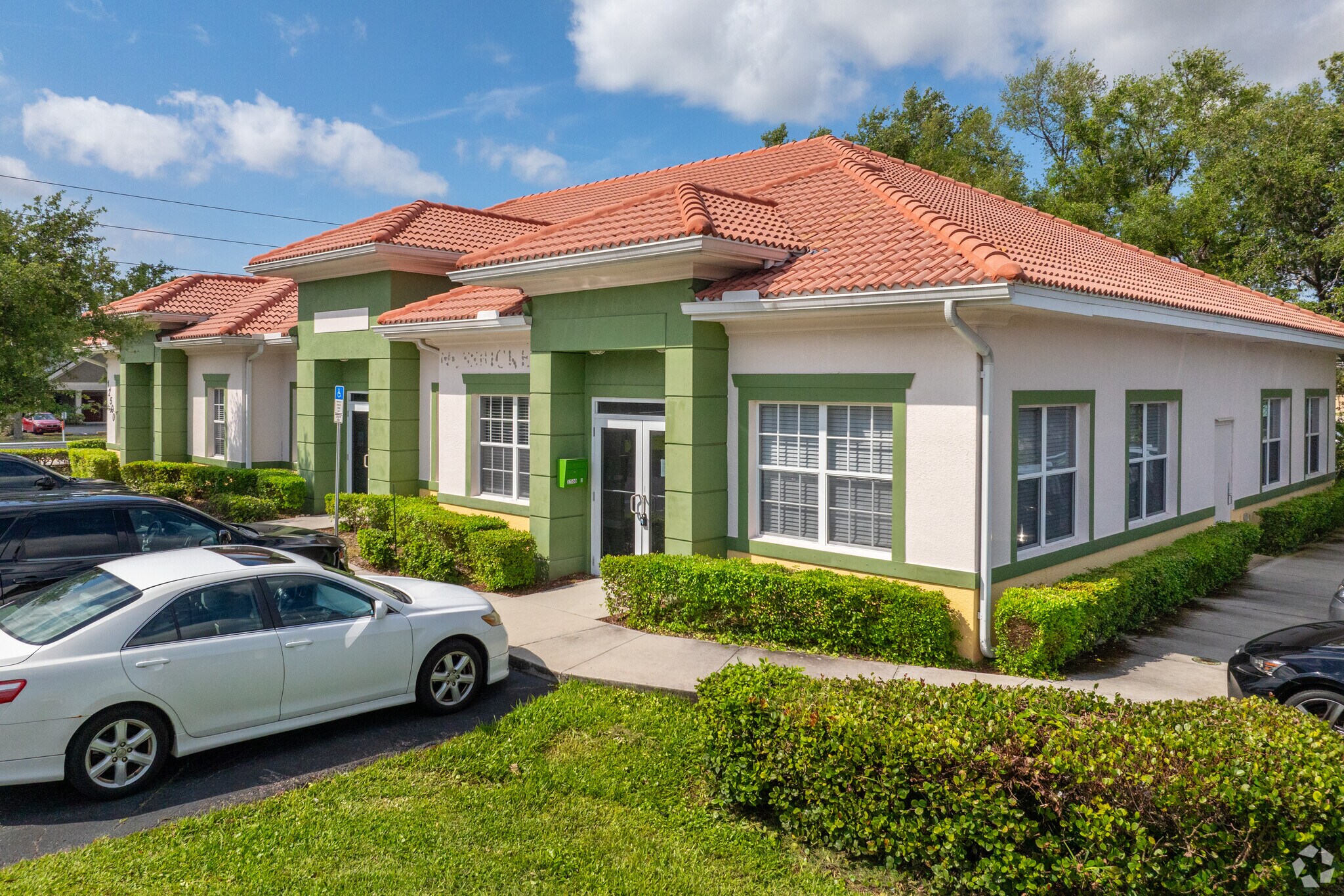 12500 Brantley Commons Ct, Fort Myers, FL à vendre Photo du bâtiment- Image 1 de 8