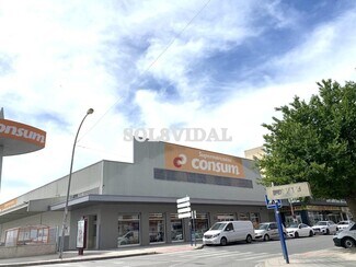 Plus de détails pour Commerce de détail à louer