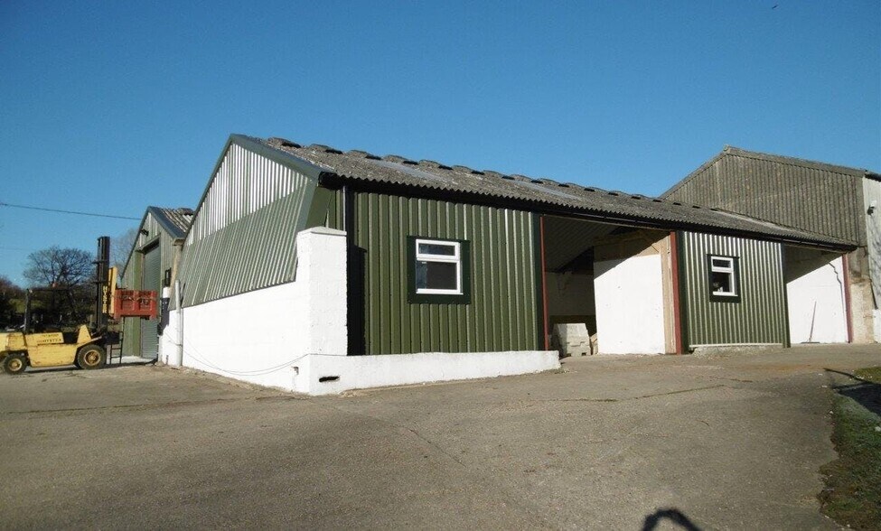 Units 5 - 8, Forstal Farm Business Park, Goudhurst Rd, Tunbridge Wells à louer - Photo du bâtiment - Image 1 de 6