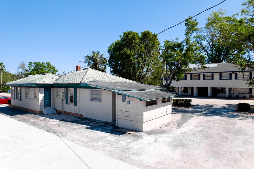 2101 Manatee Ave, Bradenton, FL for sale - Building Photo - Image 3 of 3