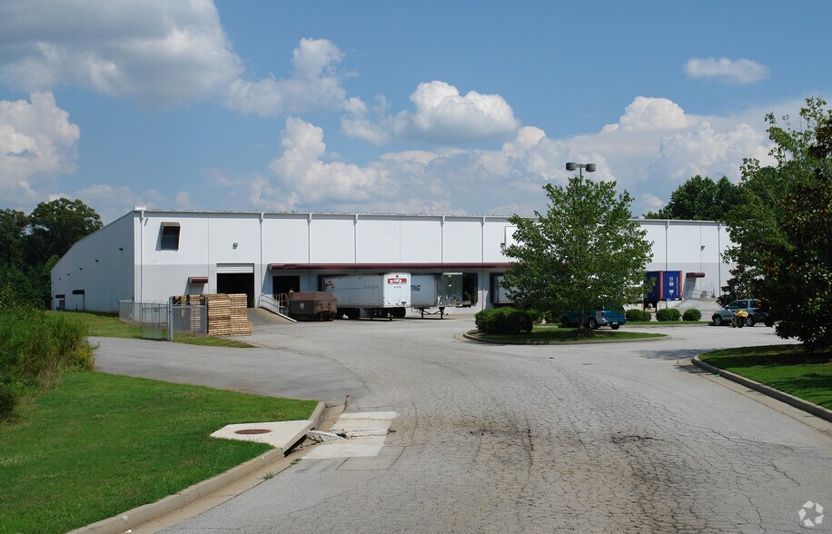 1401 Blairs Bridge Rd, Lithia Springs, GA à louer - Photo du bâtiment - Image 3 de 3