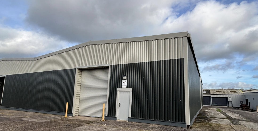 Milnhay Rd, Nottingham à louer Photo du bâtiment- Image 1 de 3