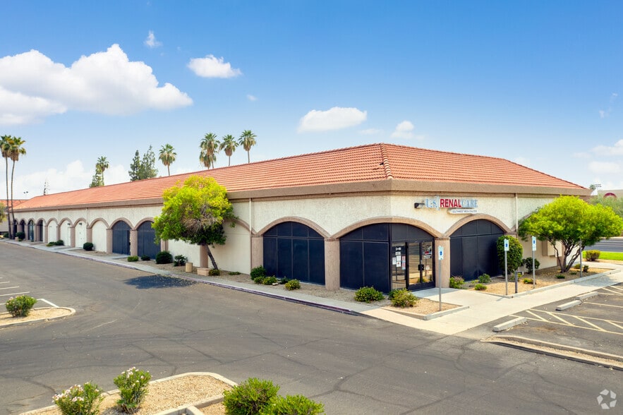 1457 W Southern Ave, Mesa, AZ à louer - Photo principale - Image 3 de 4