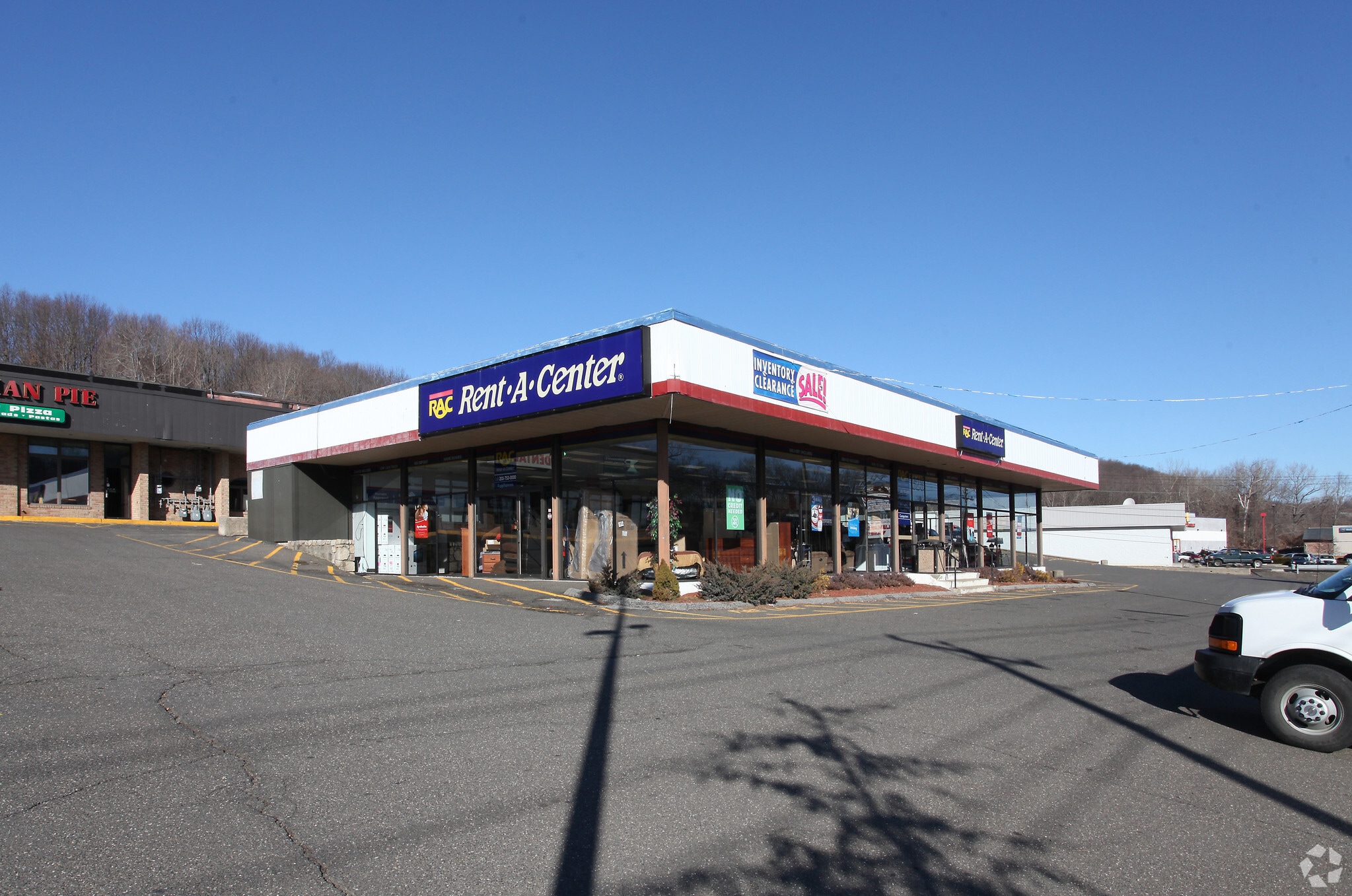 625 Wolcott St, Waterbury, CT for lease Primary Photo- Image 1 of 23