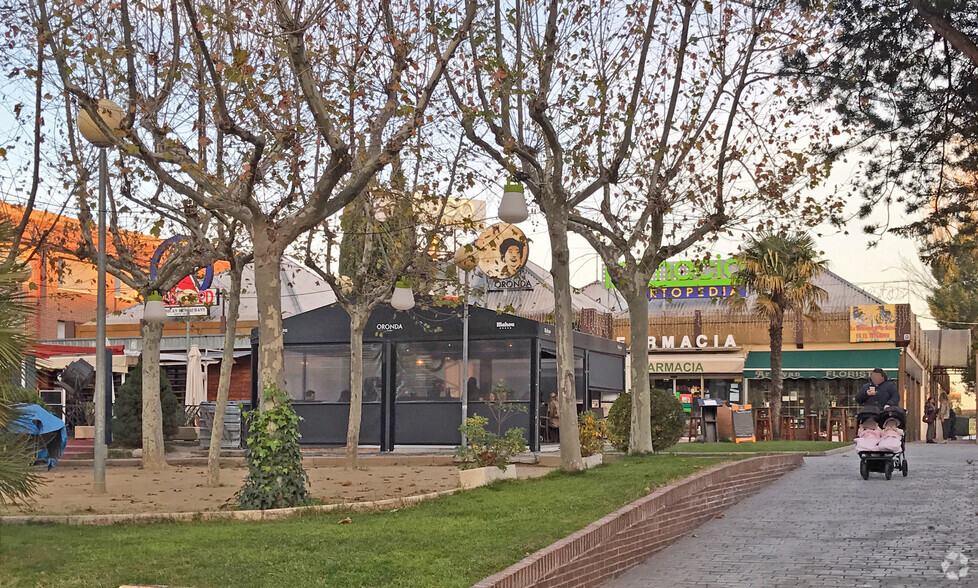 Avenida De España, 51, Majadahonda, Madrid à louer - Photo principale - Image 1 de 2