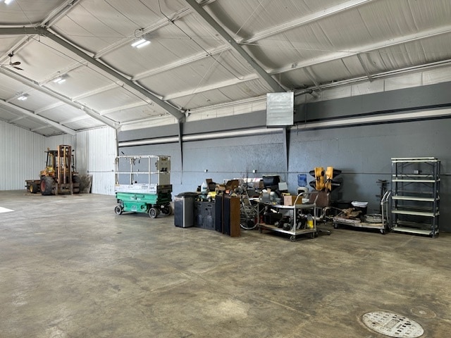 1465 Cornell Rd, Howard, WI for sale - Building Photo - Image 3 of 33