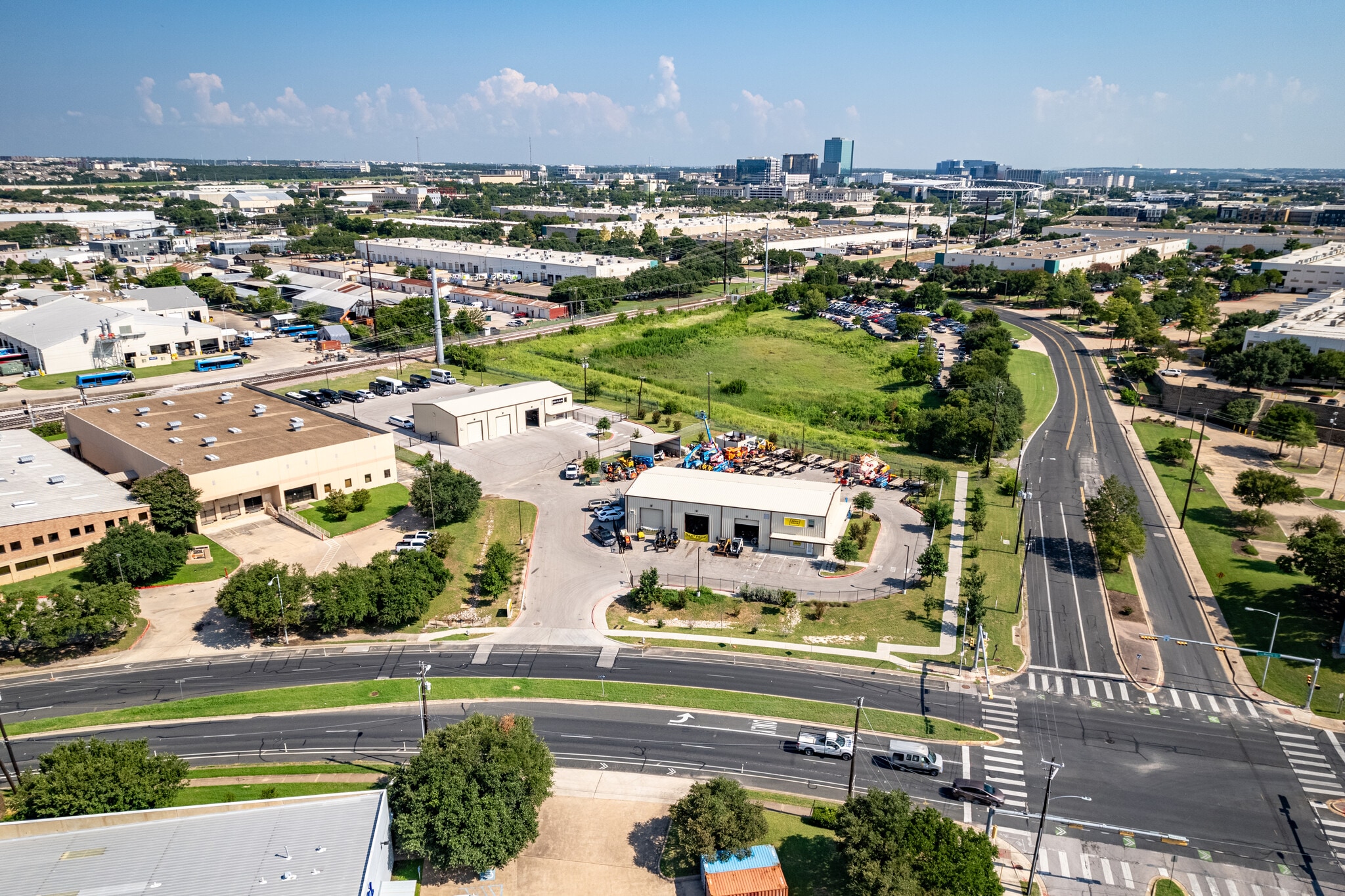 9318 Metric Blvd, Austin, TX for sale Primary Photo- Image 1 of 5