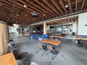404 S Coast Hwy, Oceanside, CA for lease Interior Photo- Image 1 of 3