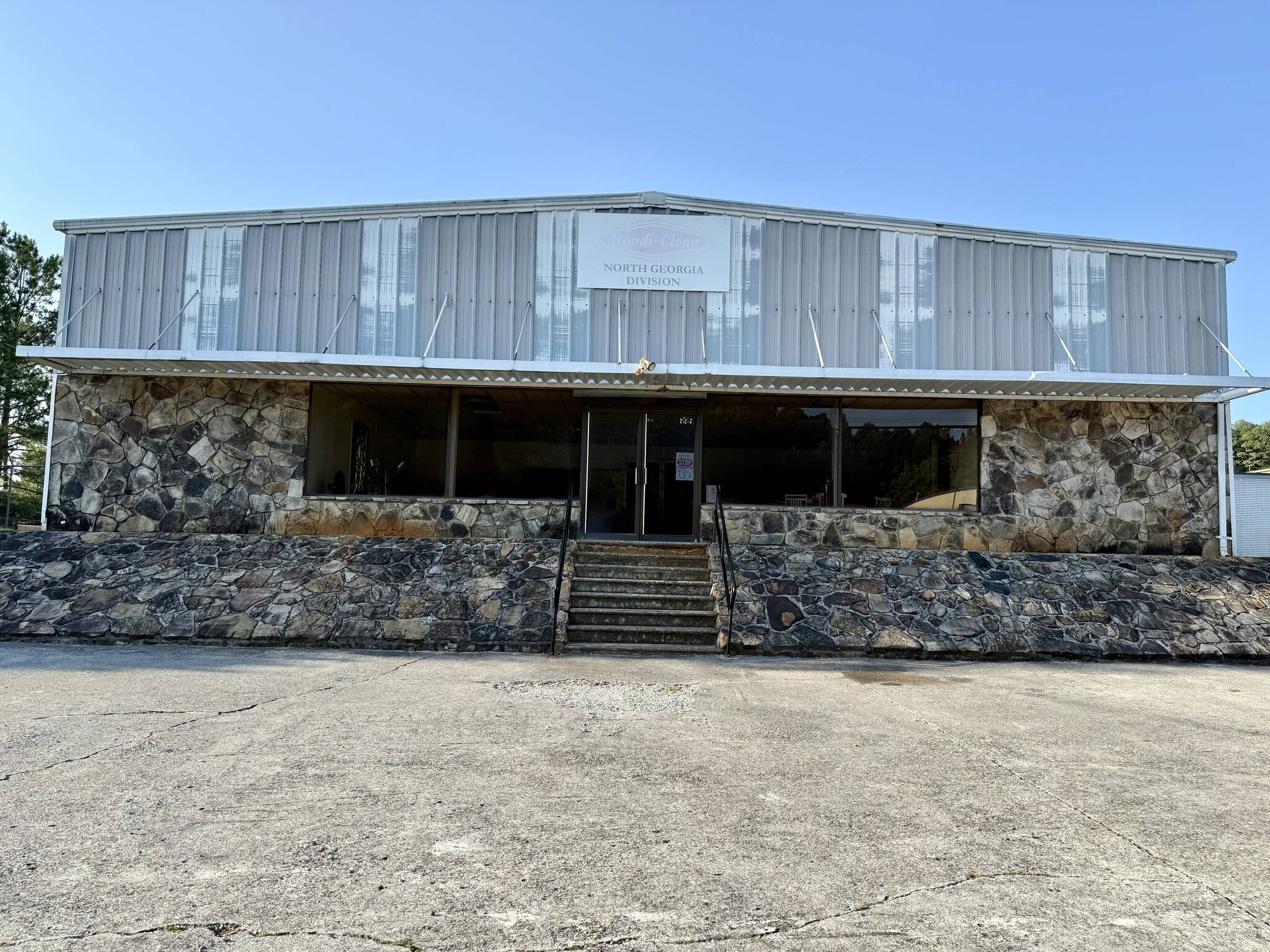 695 N Varnell Rd, Tunnel Hill, GA for lease Building Photo- Image 1 of 8