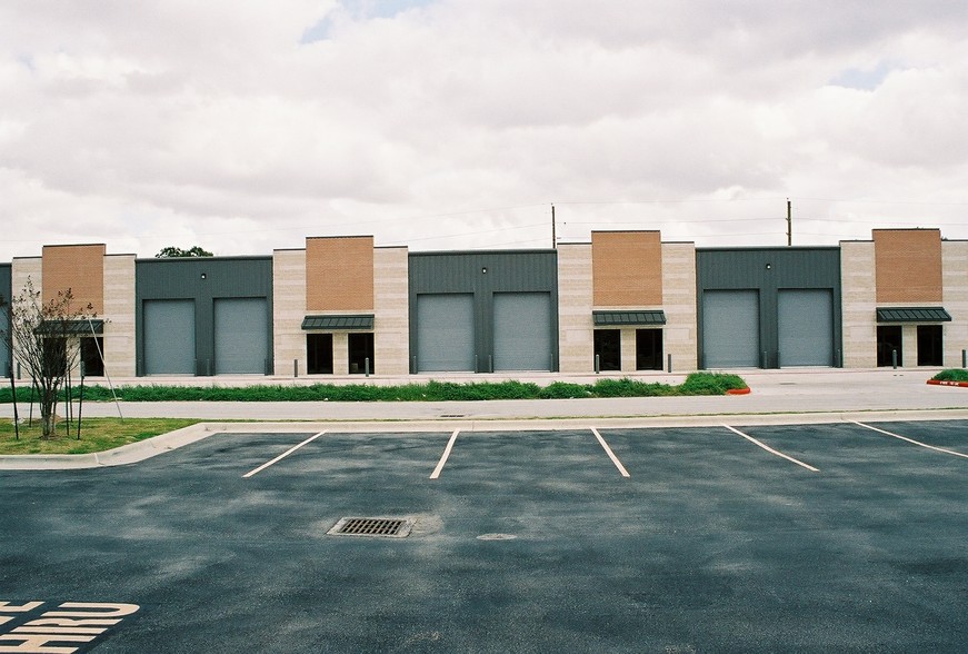 3130 Fry Rd, Katy, TX for lease - Building Photo - Image 3 of 4