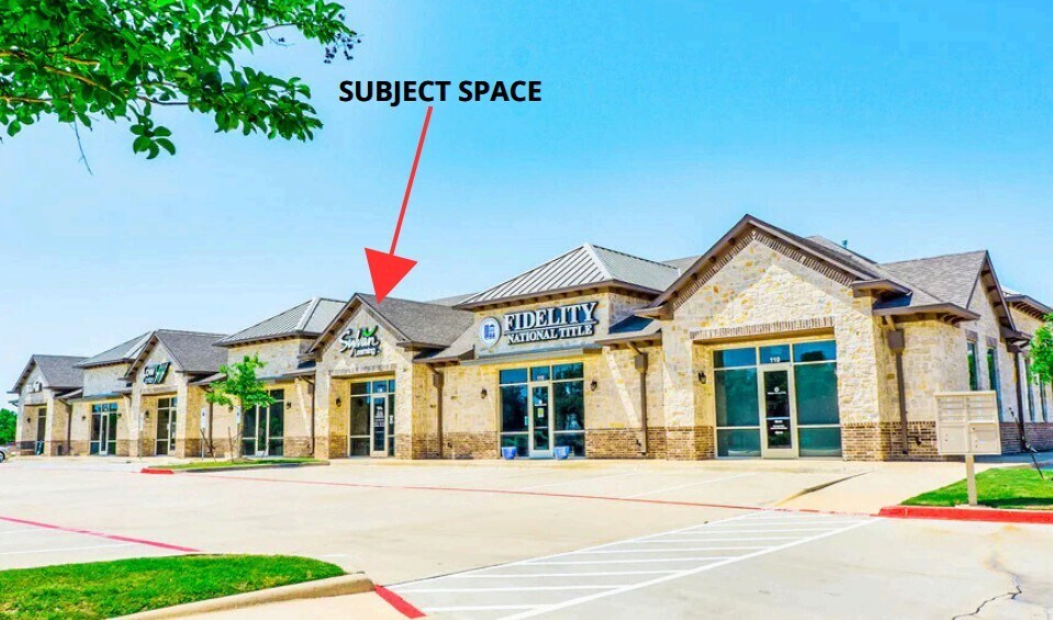 2750 Churchill Dr, Flower Mound, TX à louer - Photo du bâtiment - Image 1 de 8