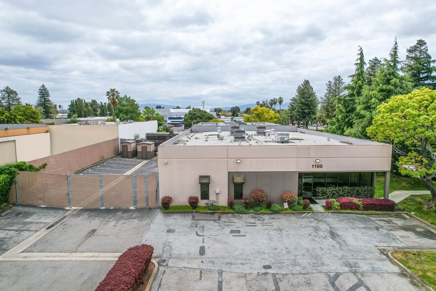 1160 mountain view alviso Rd, Sunnyvale, CA for lease - Building Photo - Image 3 of 15