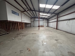 1213 W Avenue G, Temple, TX for lease Interior Photo- Image 1 of 2