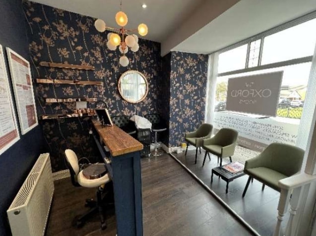 242 Oxford Rd, Gomersal for sale - Interior Photo - Image 3 of 7