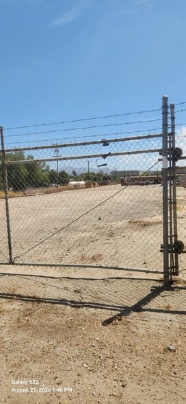 Olive St, Ramona, CA for lease - Building Photo - Image 3 of 5