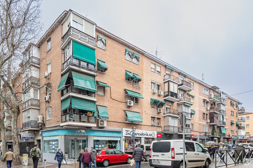 Calle San Cipriano, 20, Madrid, Madrid à vendre - Photo du bâtiment - Image 2 de 2