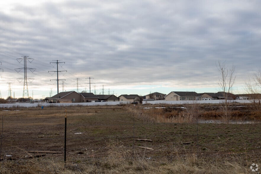 4000 S Midland Dr, West Haven, UT à louer - Photo du bâtiment - Image 3 de 3