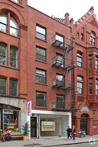 Plus de détails pour 260 Mott St, New York, NY - Vente au détail à louer