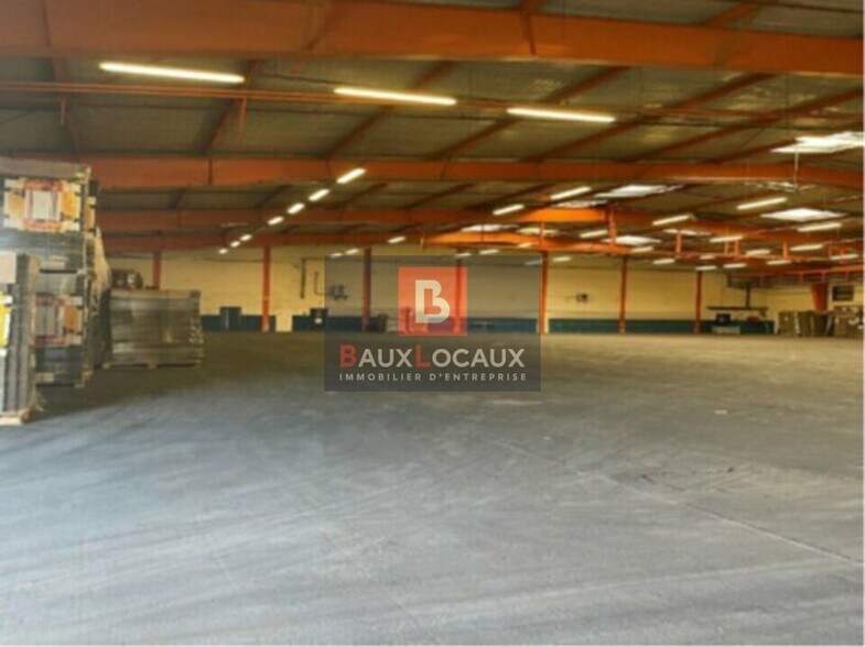Industrial in Tarascon for lease - Interior Photo - Image 3 of 8