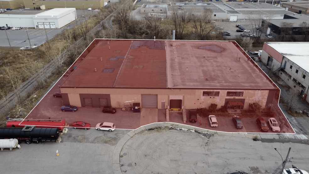 8850-8860 Crois 5E, Montréal, QC à vendre - Photo du bâtiment - Image 1 de 1