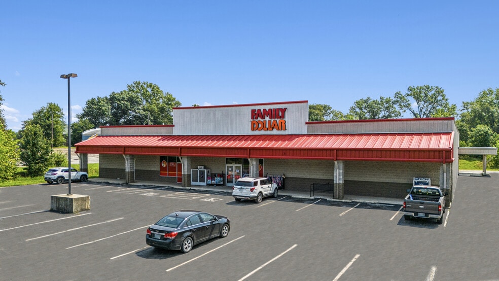 1310 W Morton St, Oakland City, IN à vendre - Photo du bâtiment - Image 1 de 2