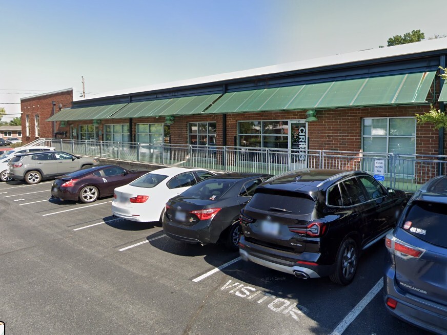 2923 S Tryon St, Charlotte, NC for lease Interior Photo- Image 1 of 7
