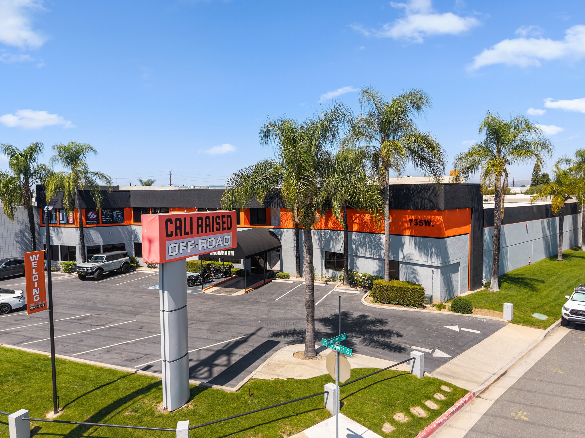 735 W Orangethorpe Ave, Placentia, CA for sale Primary Photo- Image 1 of 21