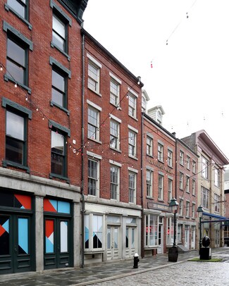 Plus de détails pour 205 Front St, New York, NY - Commerce de détail à louer