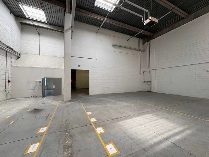 Flex in Saint-Quentin-Fallavier for sale Interior Photo- Image 1 of 21
