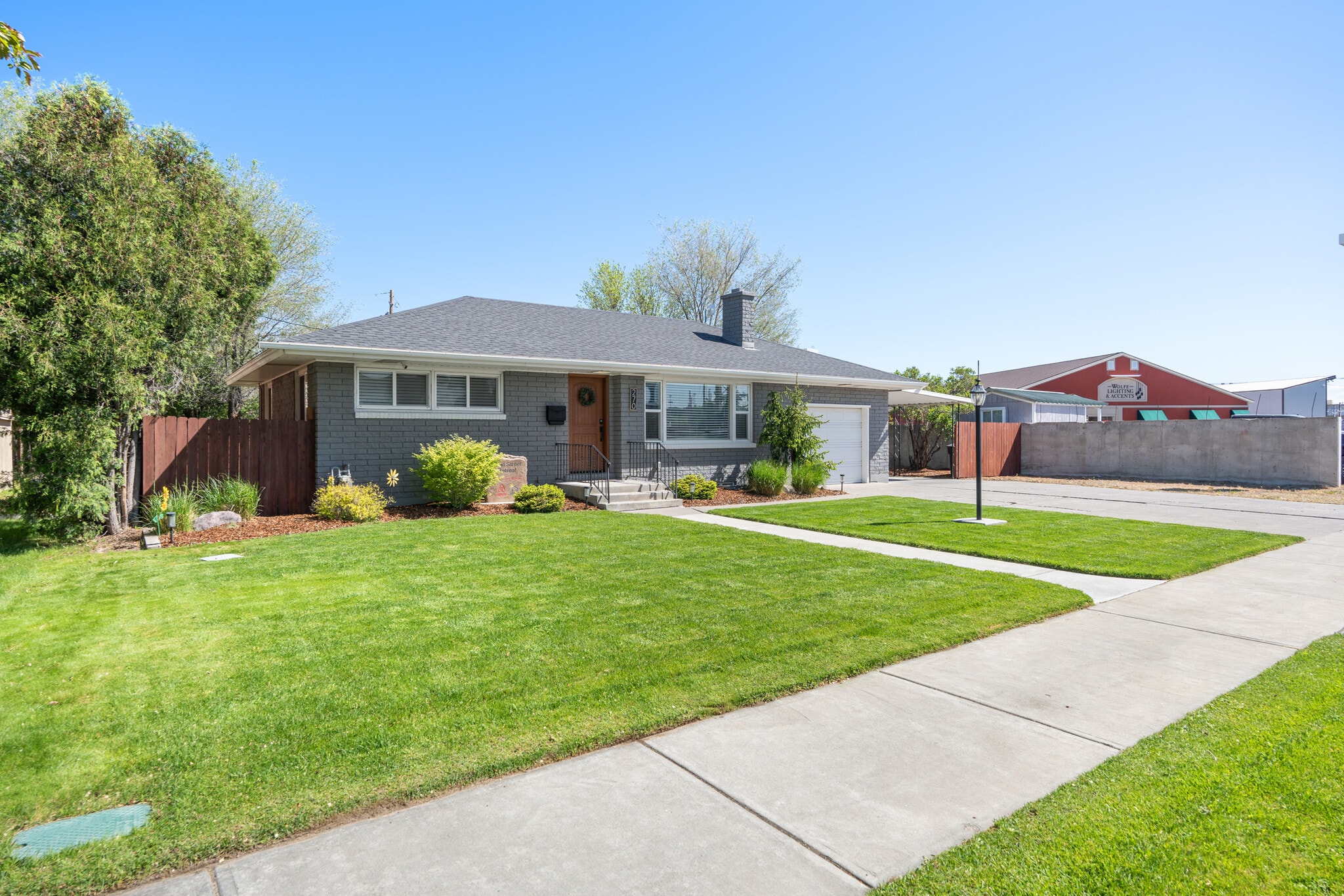 207 Main St, Rexburg, ID à vendre Photo du bâtiment- Image 1 de 52