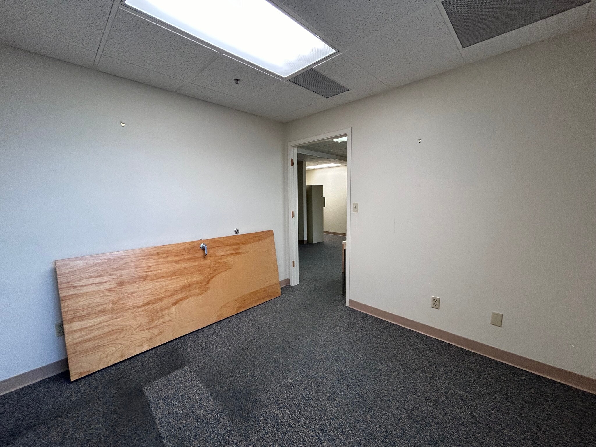 100 N Stone Ave, Tucson, AZ for lease Interior Photo- Image 1 of 10