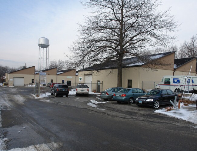 Plus de détails pour 1 Barry Pl, Stamford, CT - Local d'activités à louer