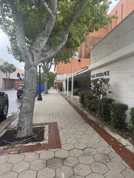 311-317 S Tennessee Ave, Lakeland, FL à louer - Photo du bâtiment - Image 3 de 19