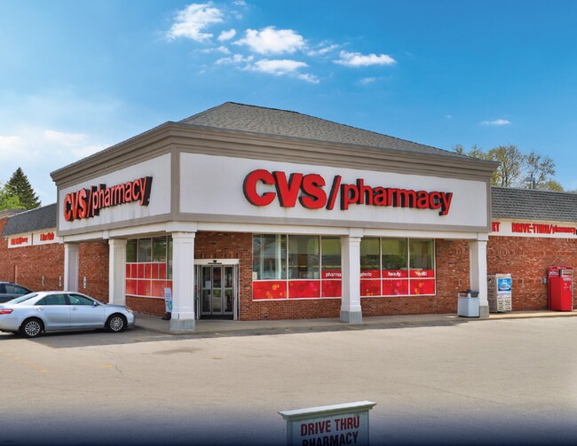 Plus de détails pour 1008 W Garfield Ave, Bartonville, IL - Commerce de détail à vendre