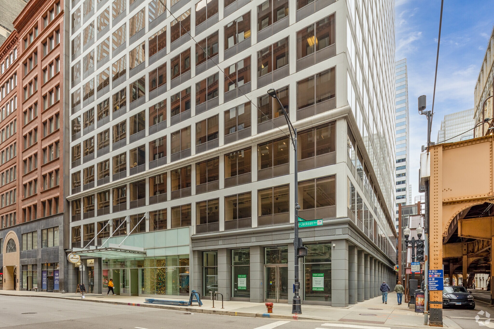 200 W Jackson Blvd, Chicago, IL à louer Photo du bâtiment- Image 1 de 4