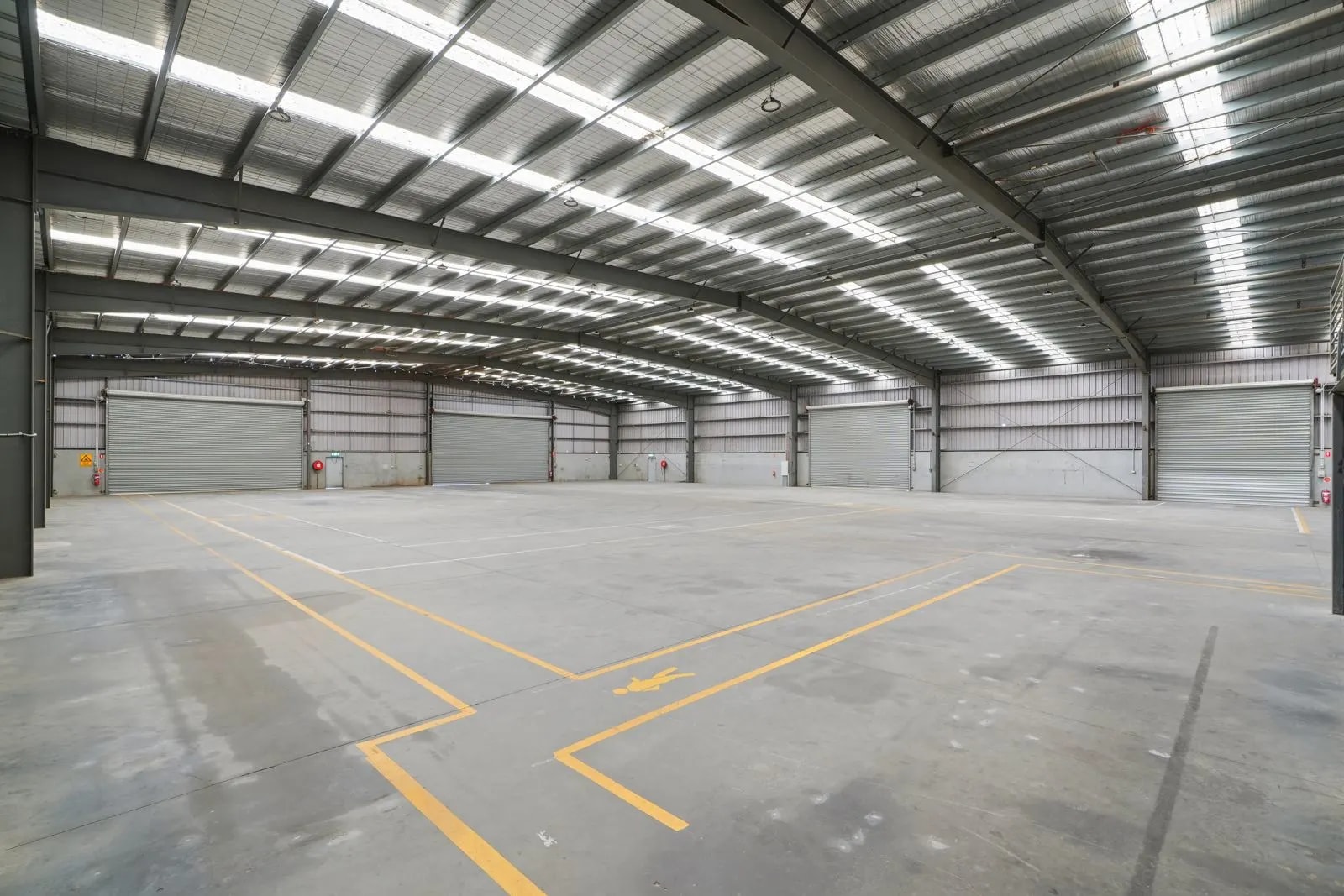 15 Nissan Dr, Dandenong South for lease Interior Photo- Image 1 of 3